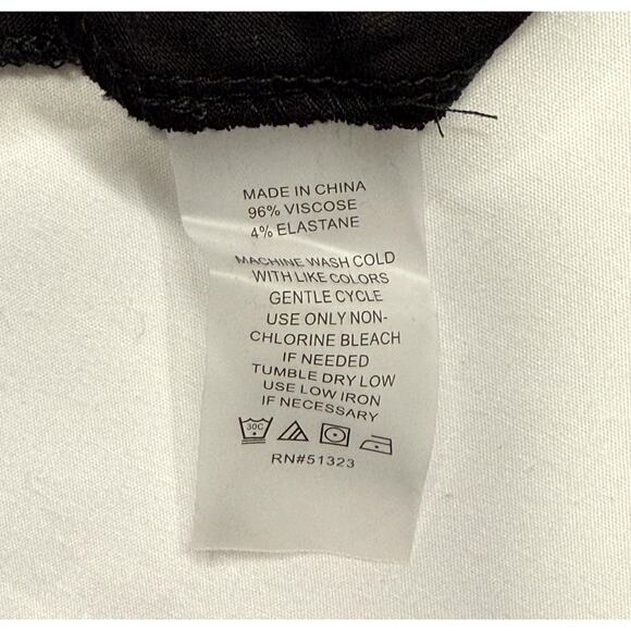 Vince Camuto black knit short sleeve top with sequin accents, Embellished Neck - Picture 9 of 9